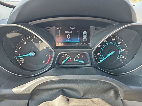 Used 2016 Ford Escape SE w/ Equipment Group 201A image 18