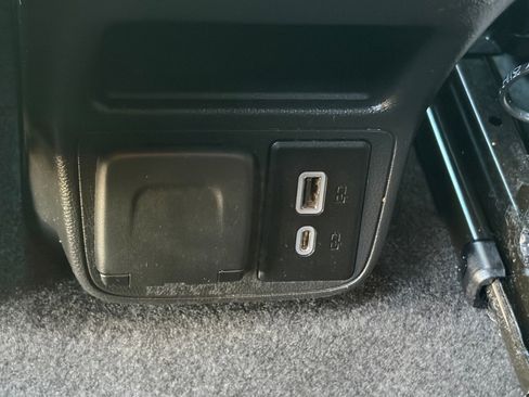 Used 2023 Chevrolet TrailBlazer RS w/ Convenience Package image 13