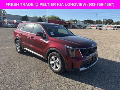 Used 2025 Kia Sorento LX