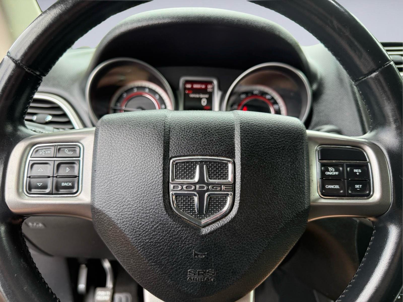 Used 2020 Dodge Journey Crossroad FWD image 32