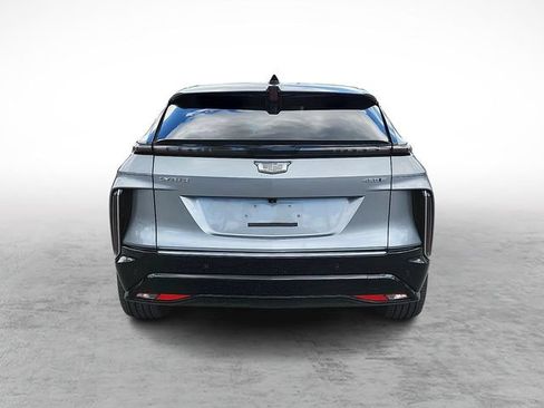 Used 2024 Cadillac Lyriq Luxury w/ LPO, Floor Liner Package RWD image 5