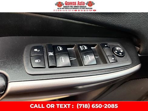 Used 2019 Jeep Cherokee Latitude Plus w/ Cold Weather Group image 39