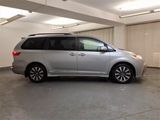 Used 2018 Toyota Sienna AWD image 4