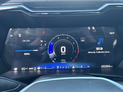 Used 2024 Chevrolet Colorado ZR2 w/ ZR2 Convenience Package III AWD/4WD image 27