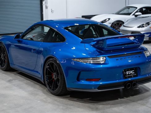 Used 2016 Porsche 911 GT3 w/ Sound Package Plus image 4