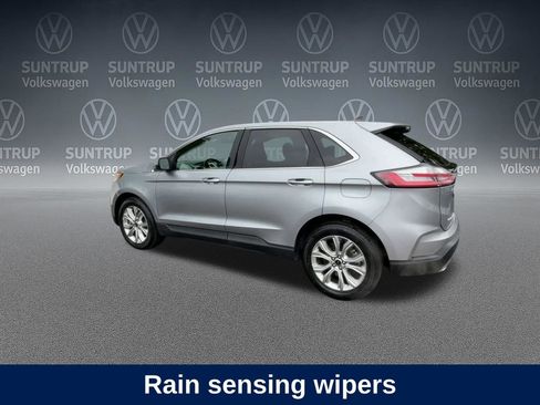 Used 2024 Ford Edge Titanium image 17