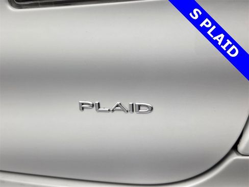 Used 2021 Tesla Model S Plaid image 25