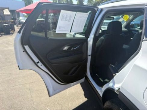 Used 2024 GMC Terrain AT4 w/ Infotainment Package II AWD/4WD image 26