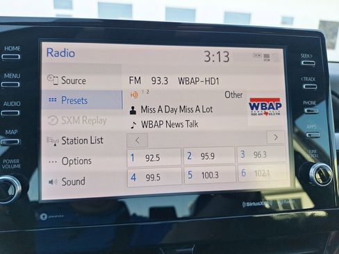 Used 2023 Toyota Camry XSE image 24