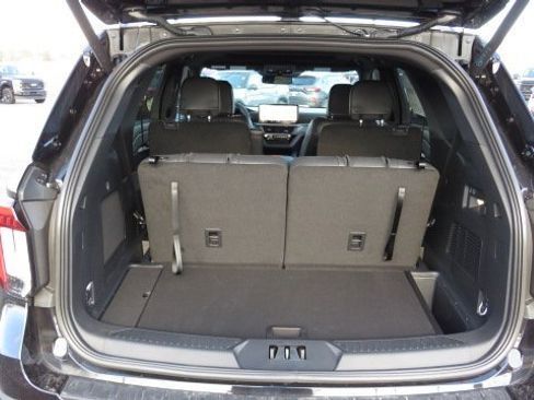 New 2025 Ford Explorer ST-Line w/ Premium Package image 30