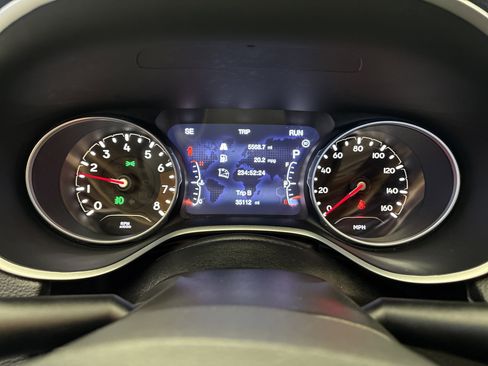 Used 2019 Jeep Compass Limited w/ Safety & Security Group AWD/4WD image 17