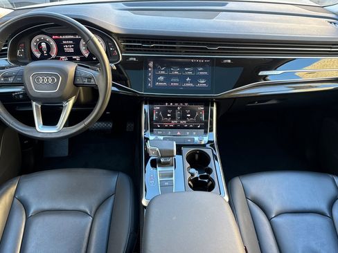Used 2024 Audi Q7 3.0T Premium image 13
