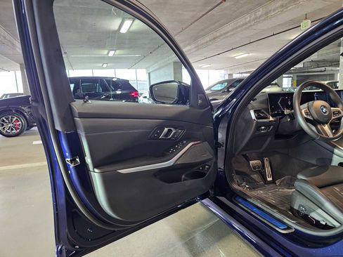 Used 2024 BMW 330e xDrive w/ Premium Package AWD/4WD image 31