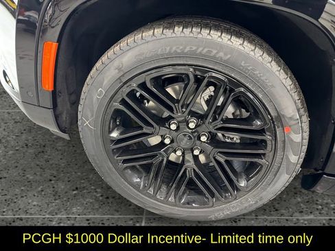 New 2026 Jeep Grand Wagoneer L Limited image 24