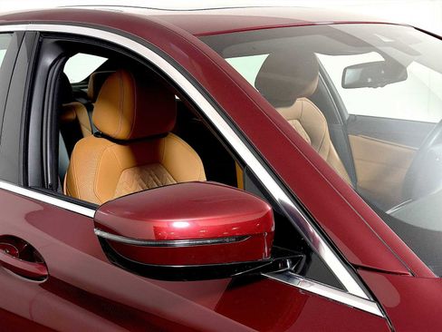 Certified 2023 BMW 530i xDrive w/ Convenience Package image 30