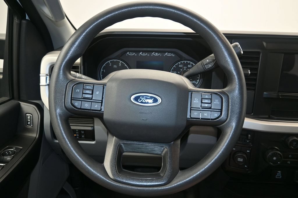 Used 2026 Ford F250 XL AWD/4WD image 13