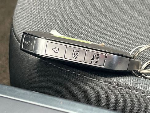 Used 2025 Kia K4 FWD image 21