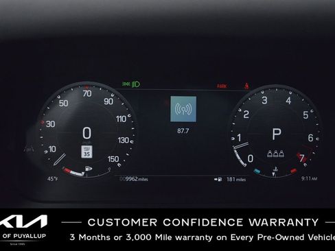 Used 2025 Land Rover Defender 110 S image 18