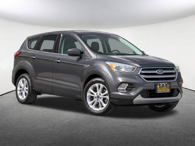 Certified 2017 Ford Escape SE AWD/4WD image 2