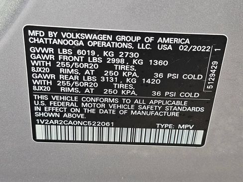 Used 2022 Volkswagen Atlas SEL R-Line AWD/4WD image 30
