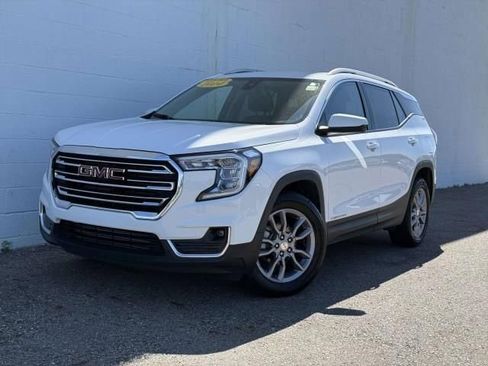 Used 2024 GMC Terrain SLT AWD/4WD image 1