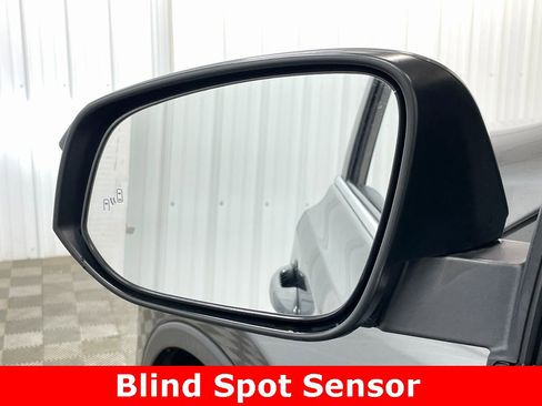 Used 2018 Toyota RAV4 XLE image 34