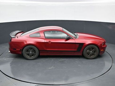 Used 2014 Ford Mustang Coupe RWD image 30