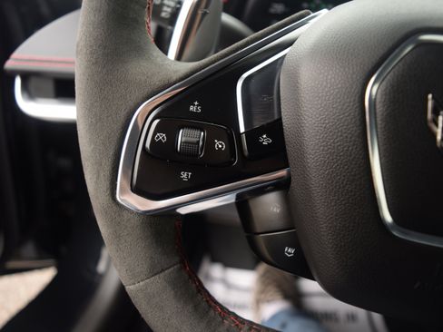 Used 2024 Chevrolet Corvette Stingray Preferred Conv w/ Z51 Performance Package image 6