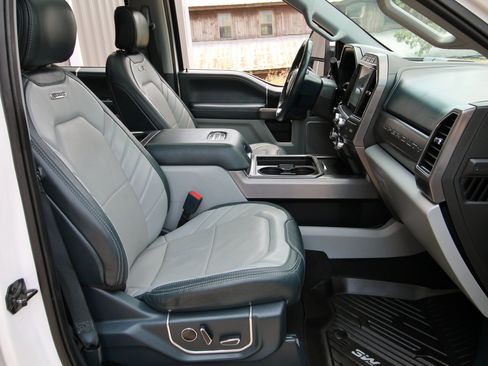 Used 2022 Ford F250 Limited AWD/4WD image 43