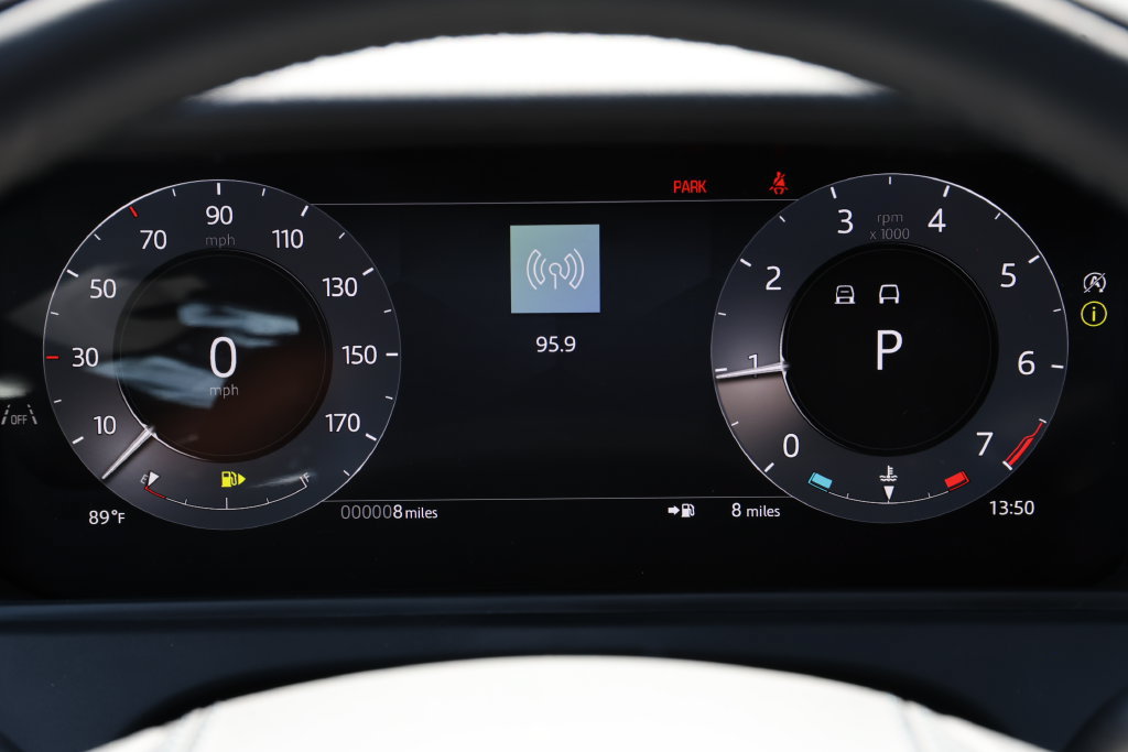 New 2026 Land Rover Range Rover Velar Dynamic SE AWD/4WD image 21