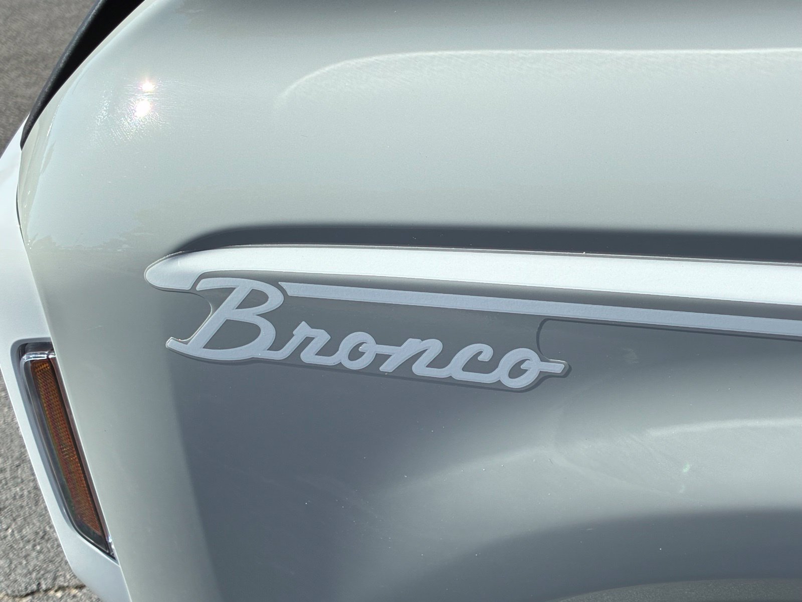 New 2026 Ford Bronco Heritage Edition AWD/4WD image 9