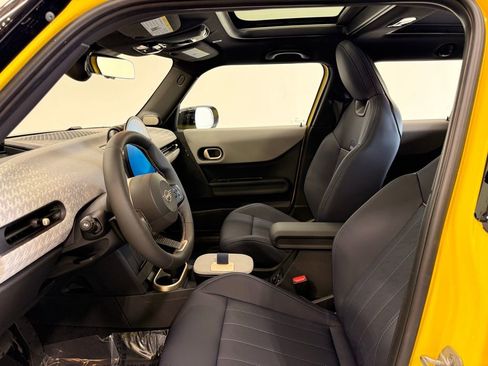 Certified 2025 MINI Cooper S image 12