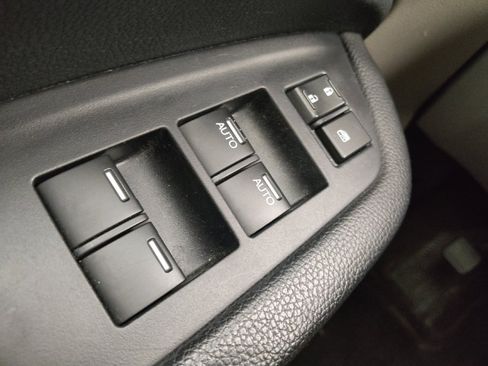 Used 2018 Honda Pilot EX image 27