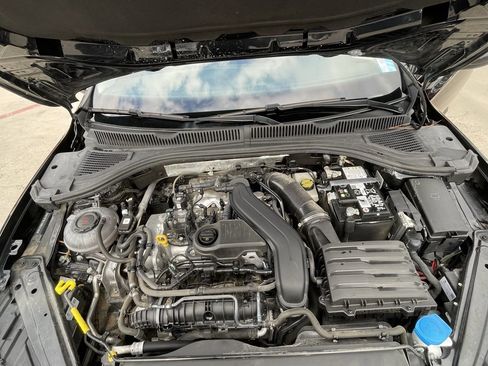 Used 2024 Volkswagen Jetta SE image 27