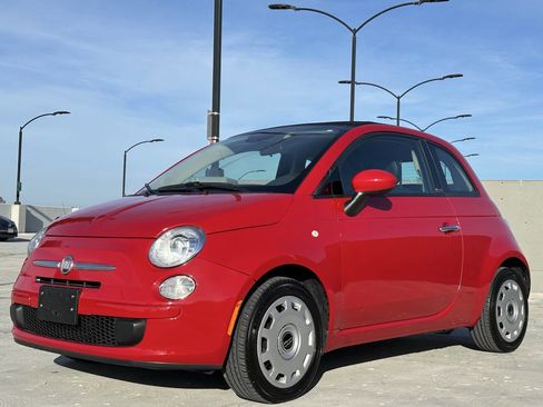 Used 2015 FIAT 500 Pop image 11