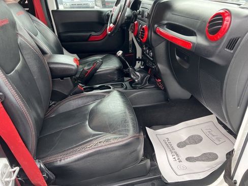 Used 2018 Jeep Wrangler Rubicon image 30
