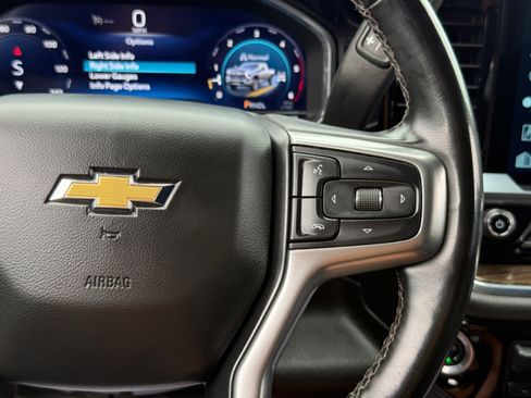 Used 2024 Chevrolet Silverado 2500 LT AWD/4WD image 20