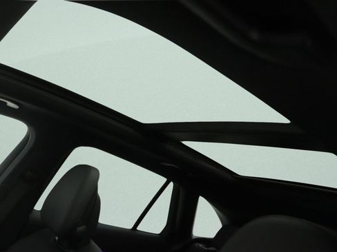 New 2026 Mercedes-Benz GLC 300 image 6