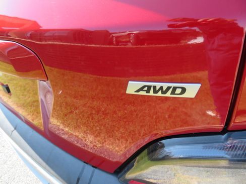 Used 2022 Hyundai Kona SE image 4