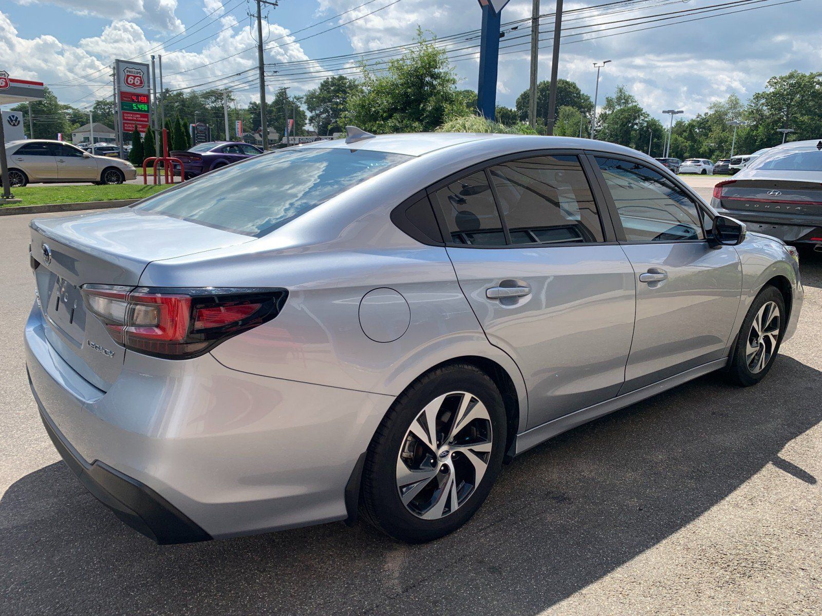 Used 2023 Subaru Legacy Premium AWD/4WD image 7