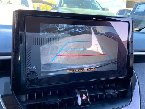 Used 2024 Toyota Corolla LE image 25