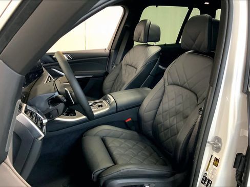 New 2026 BMW X5 xDrive40i image 9