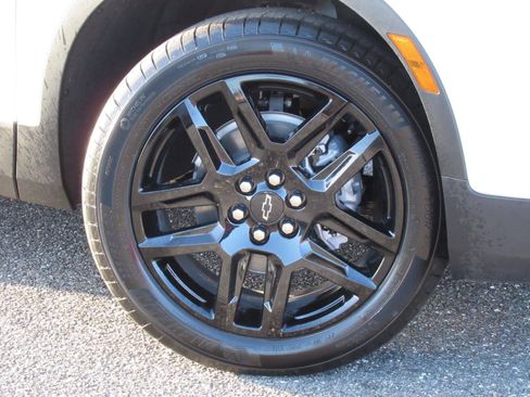 New 2025 Chevrolet Blazer LT image 7