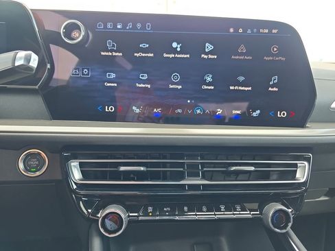 New 2026 Chevrolet Traverse LT w/ Midnight/Sport Edition FWD image 22