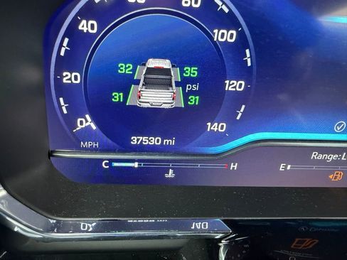 Used 2023 Chevrolet Silverado 1500 LT Trail Boss w/ LT Trail Boss Premium Package image 12