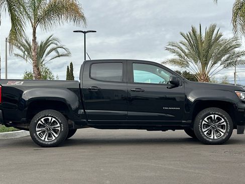 Used 2021 Chevrolet Colorado Z71 image 3