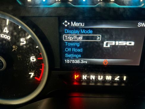 Used 2015 Ford F150 XLT w/ Equipment Group 302A Luxury AWD/4WD image 13