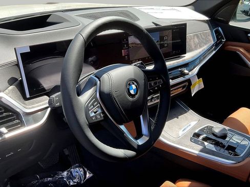 New 2026 BMW X5 xDrive40i AWD/4WD image 17