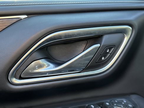 Used 2024 Chevrolet Tahoe Premier image 21