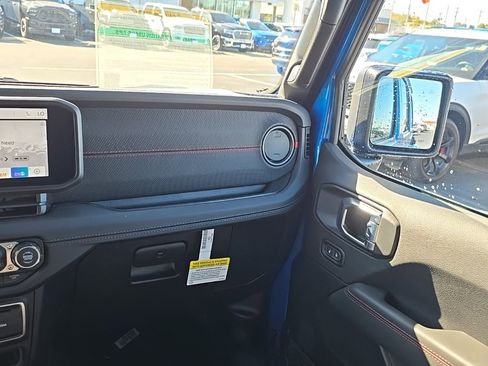 New 2026 Jeep Wrangler Unlimited Rubicon image 17